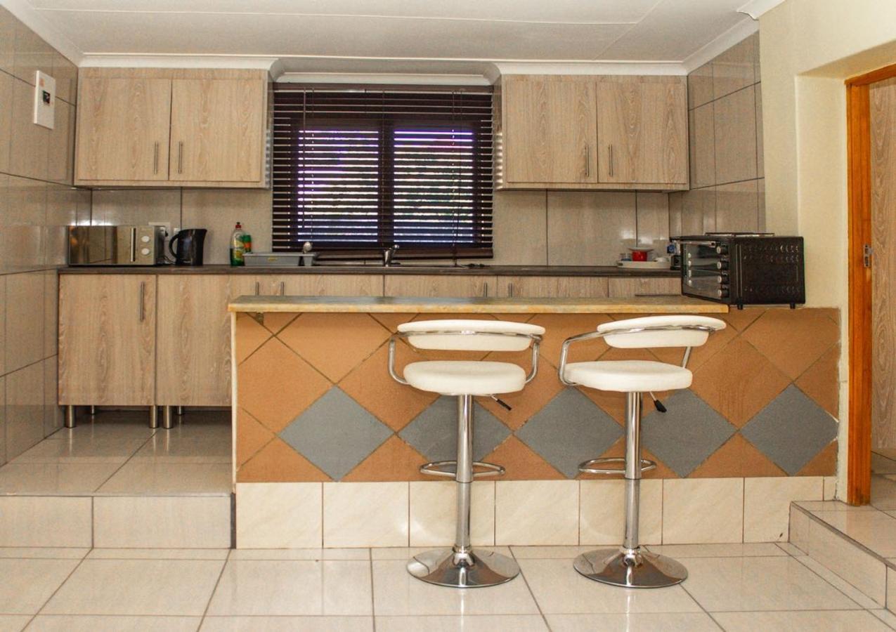 15 @ Porter Guesthouse Port Shepstone Exterior foto
